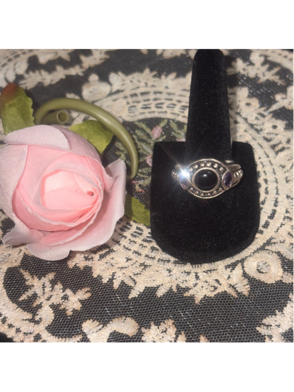 Vintage Sterling Ring with Onyx Cabochon & Marquise Cut Amethysts Gemstones